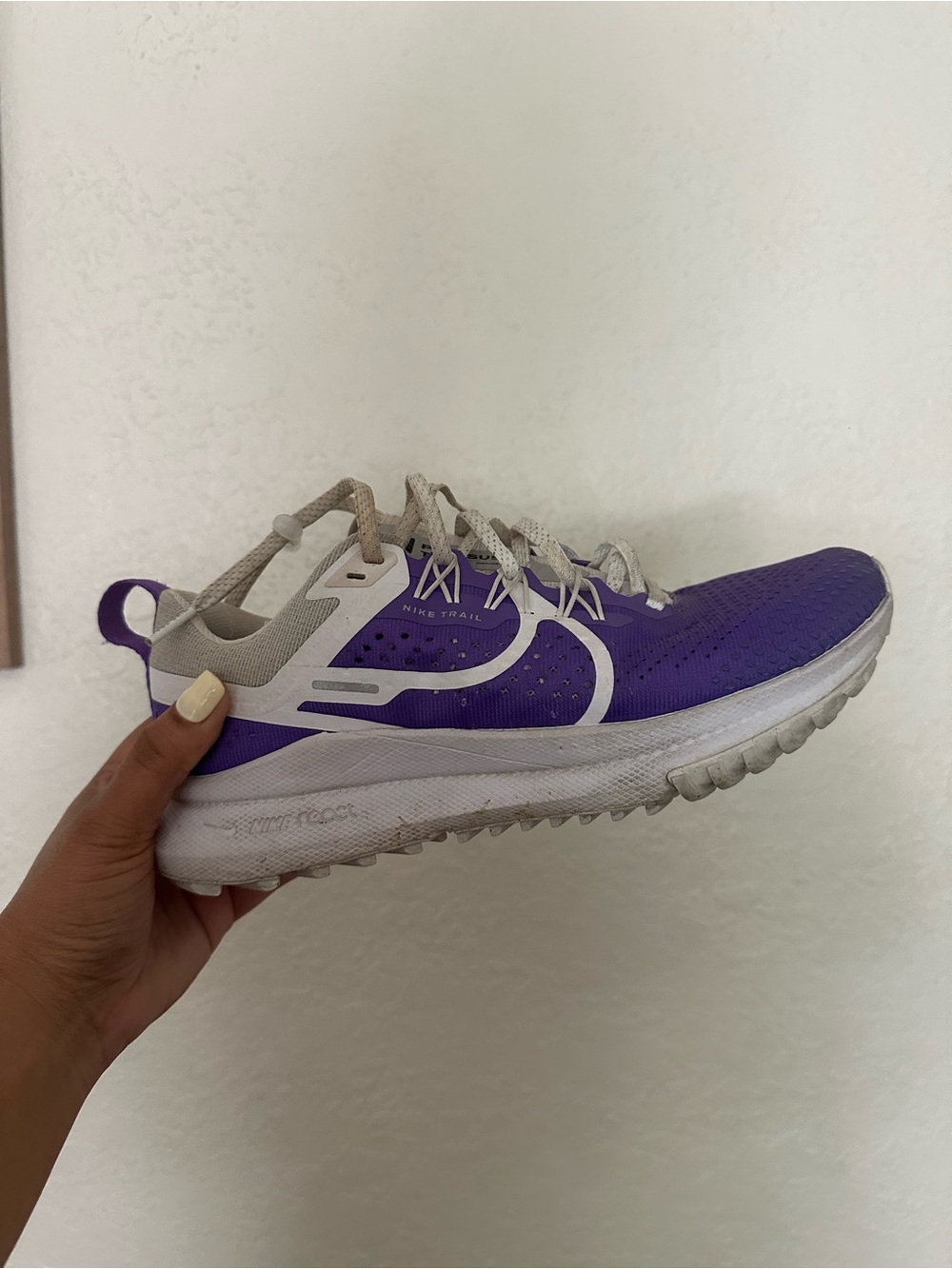 Nike Purple and White Athletic Shoe